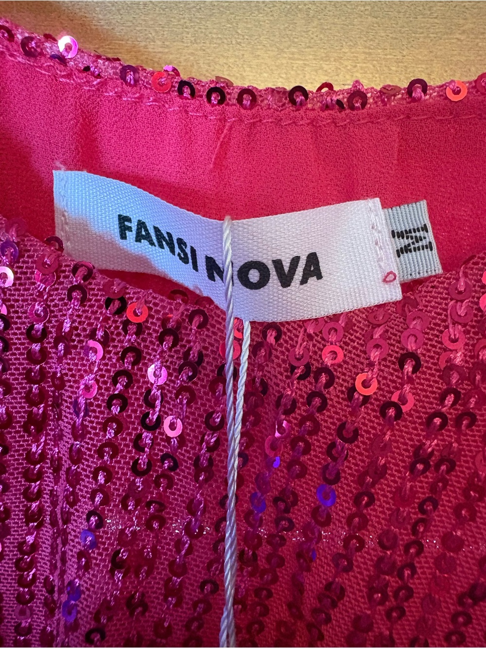 Fansi Nova NWT Fuchsia Pink Sequin Tiered Women’s Dress/ lining. Size Medium - Picture 2 of 8